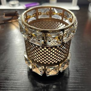 Makeup or brush holder